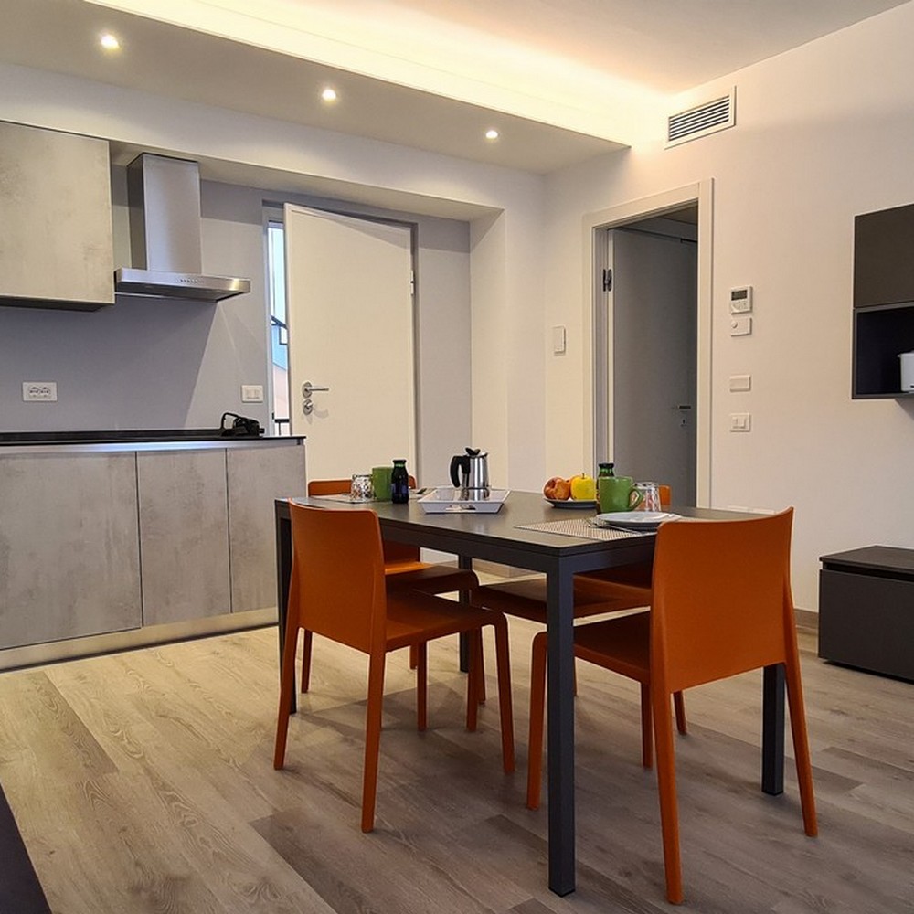 Apartments-Holiday apartments Rivappartamenti in Riva del Garda